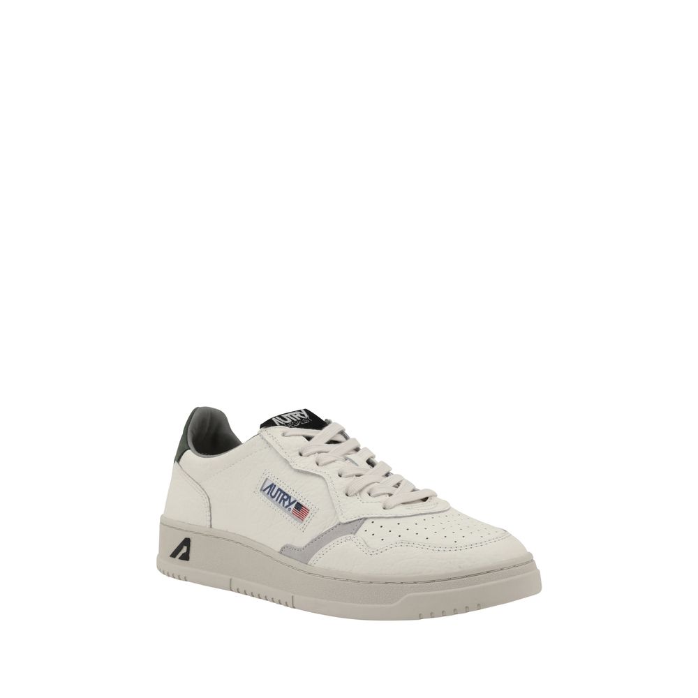 Medalist Low Sneakers