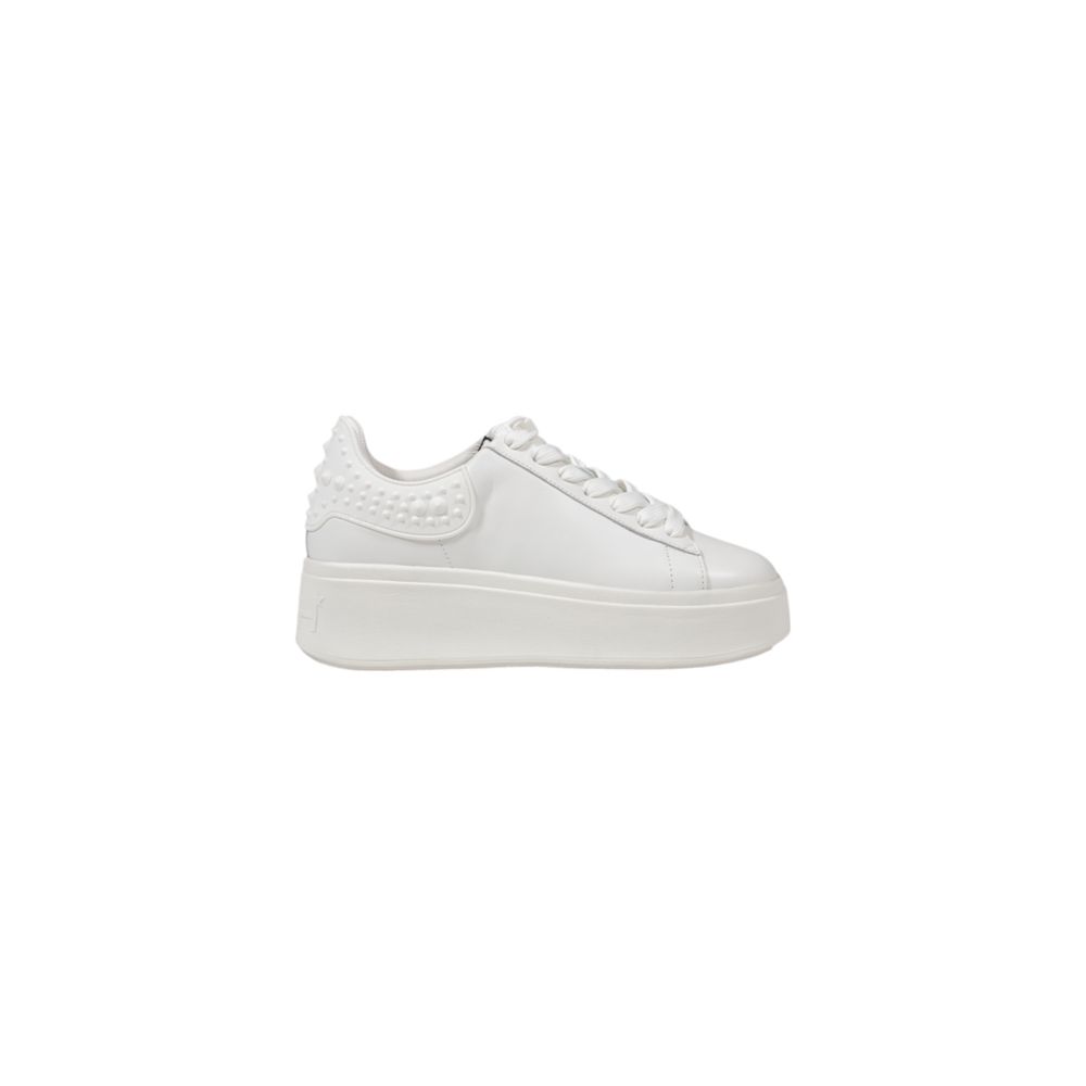 White Leather Sneaker