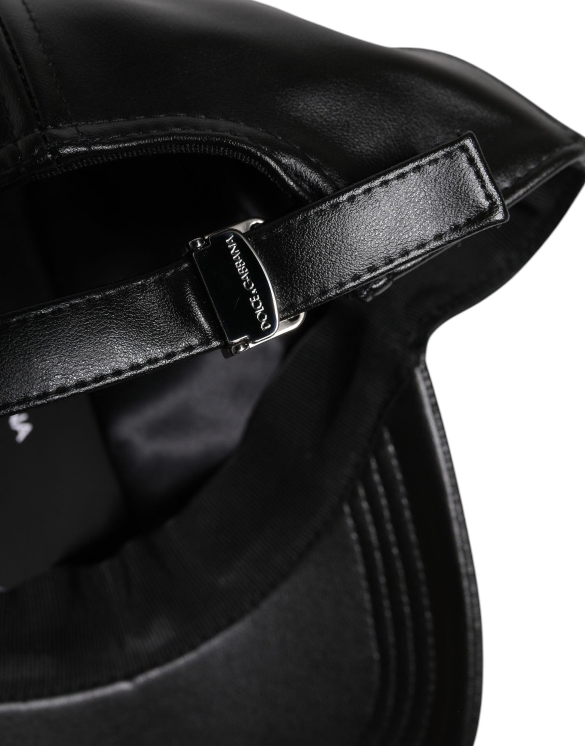 Black Leather 6 Panels Baseball Cap